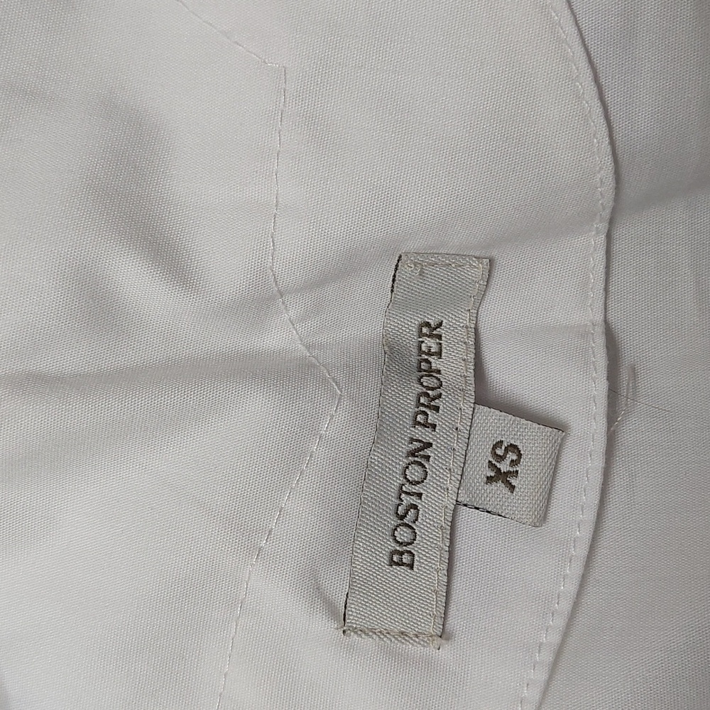 Boston Proper White Ruffled Top - Picture 6 of 8